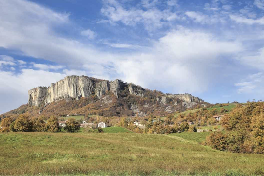 Avviso di selezione per la campagna didattico archeologica a Campo Pianelli di Bismantova (RE)