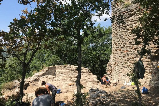 Avviso di selezione per la missione archeologica presso il castello di Ceparano a Marzeno, Brisighella (RA)