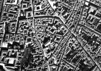 Fotografia aerea del complesso di San Giovanni in Monte in una ripresa dell'Istituto Geografico Militare degli anni 30 del novecento